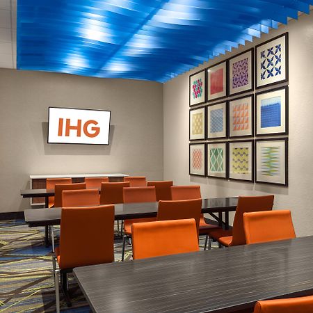 Holiday Inn Express - Lake Park, An Ihg Hotel מראה חיצוני תמונה