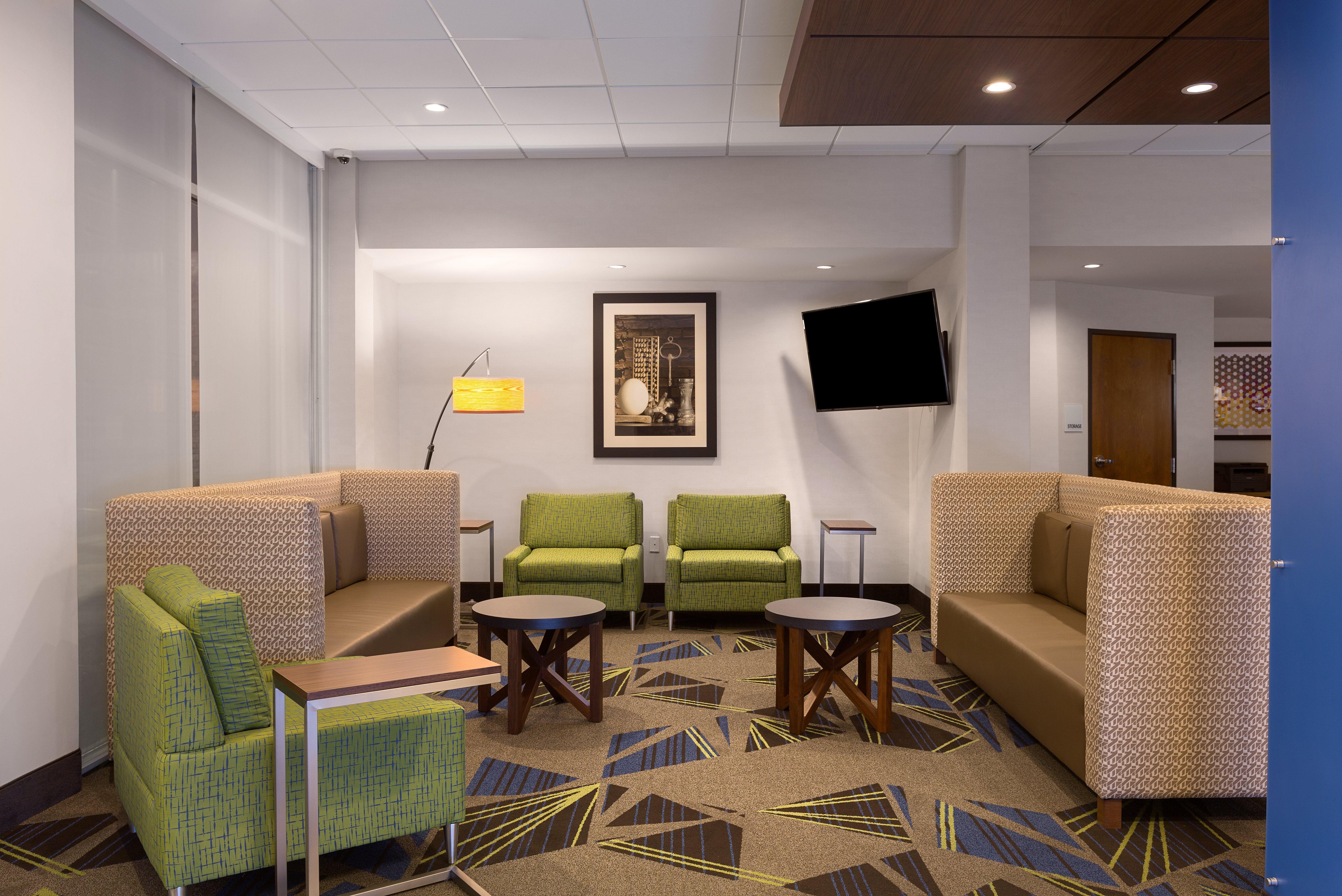 Holiday Inn Express - Lake Park, An Ihg Hotel מראה חיצוני תמונה