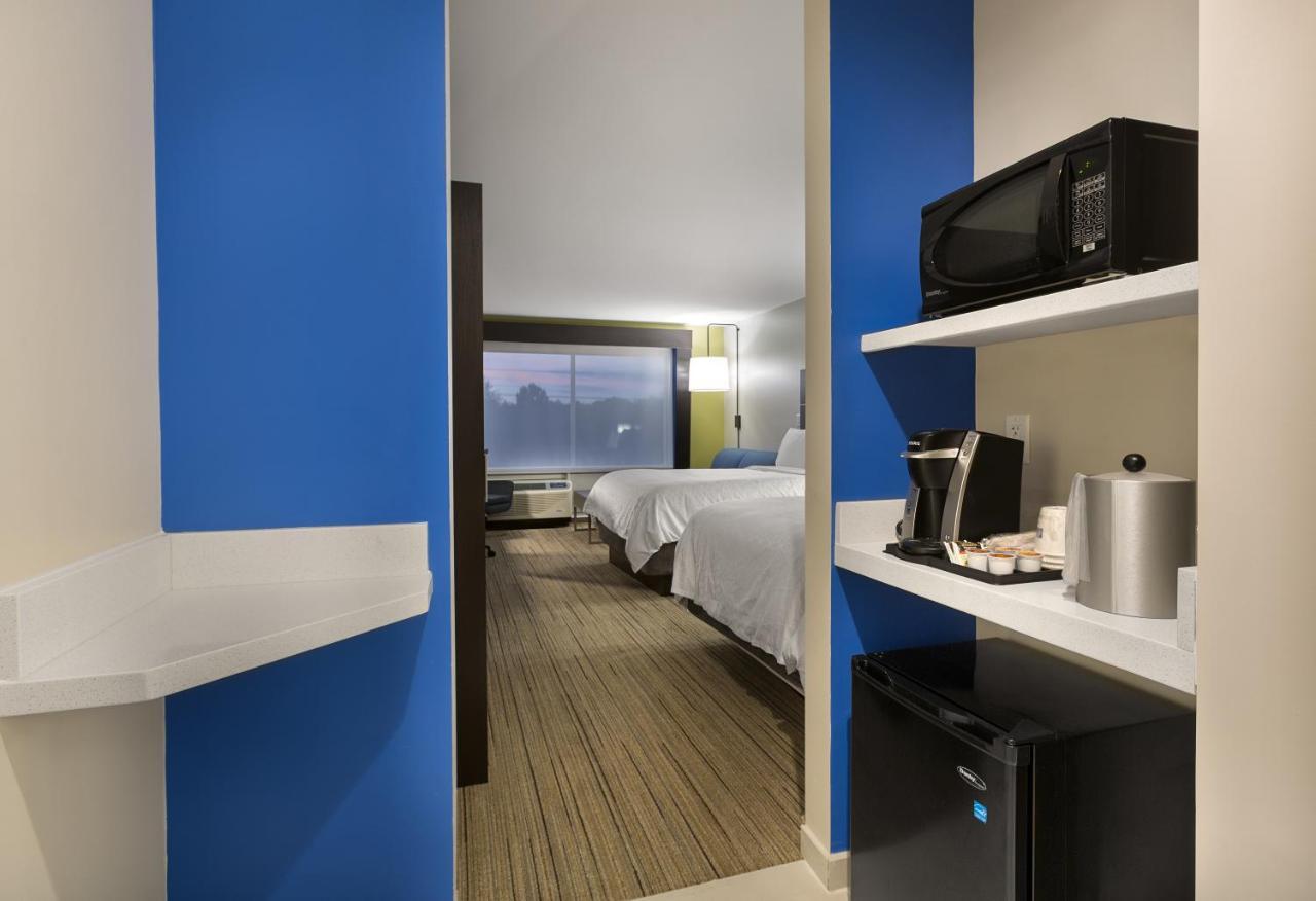 Holiday Inn Express - Lake Park, An Ihg Hotel מראה חיצוני תמונה